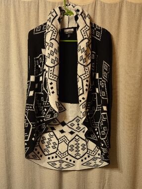Allison Brittney Black & Cream Geometric Open-Front Cardigan